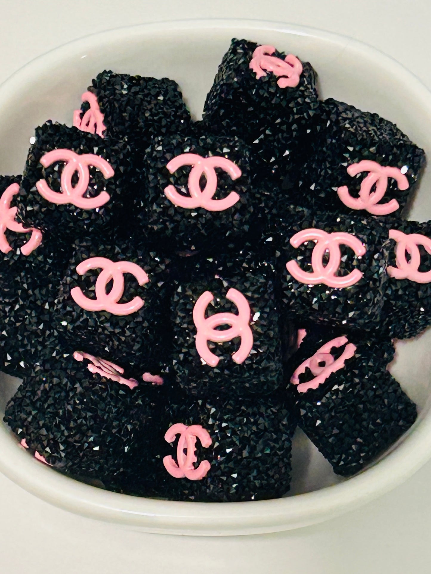 Sugar Fancy Cube Bead (4ct)