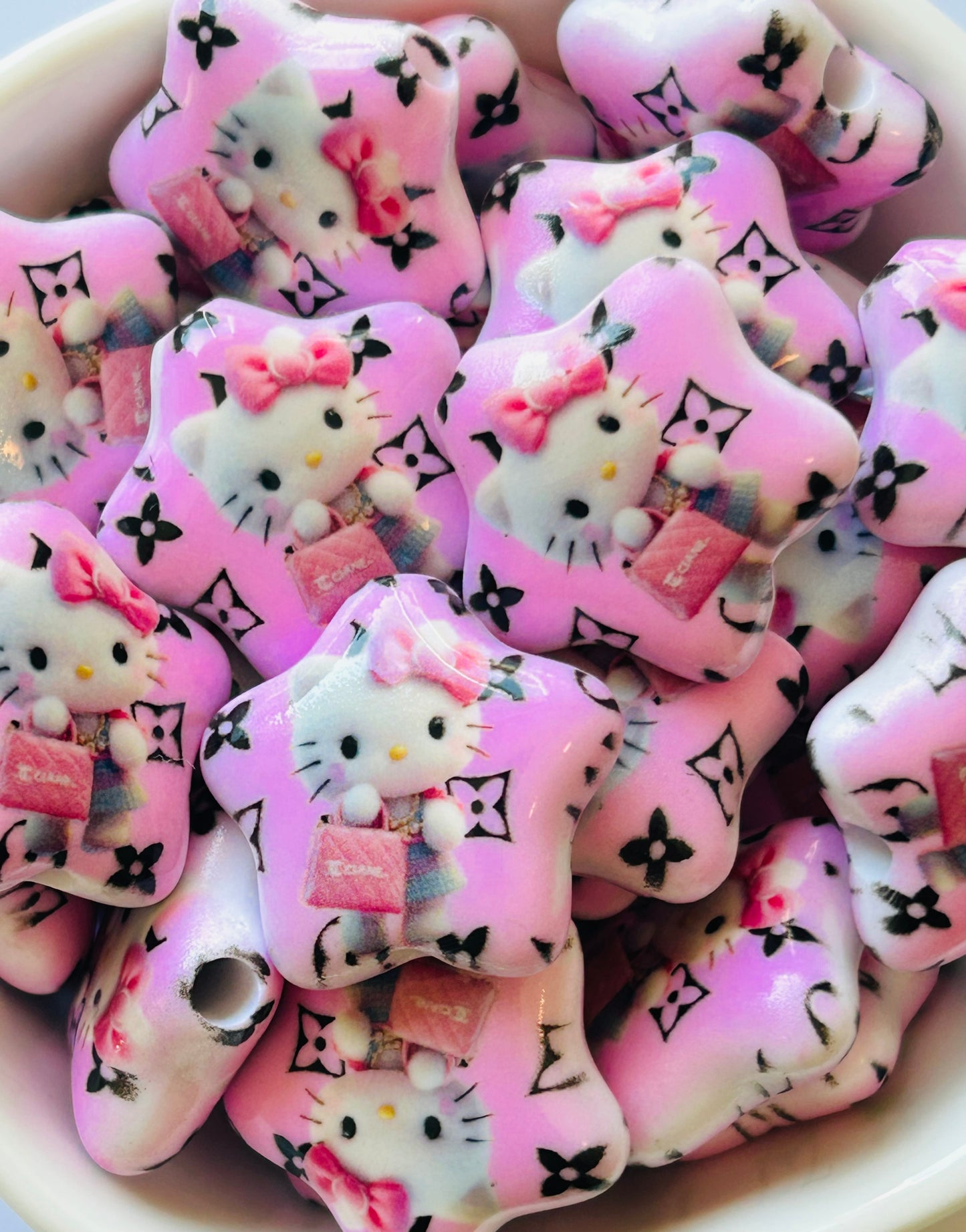 Kitty Fancy Acrylic Star Bead (9ct)