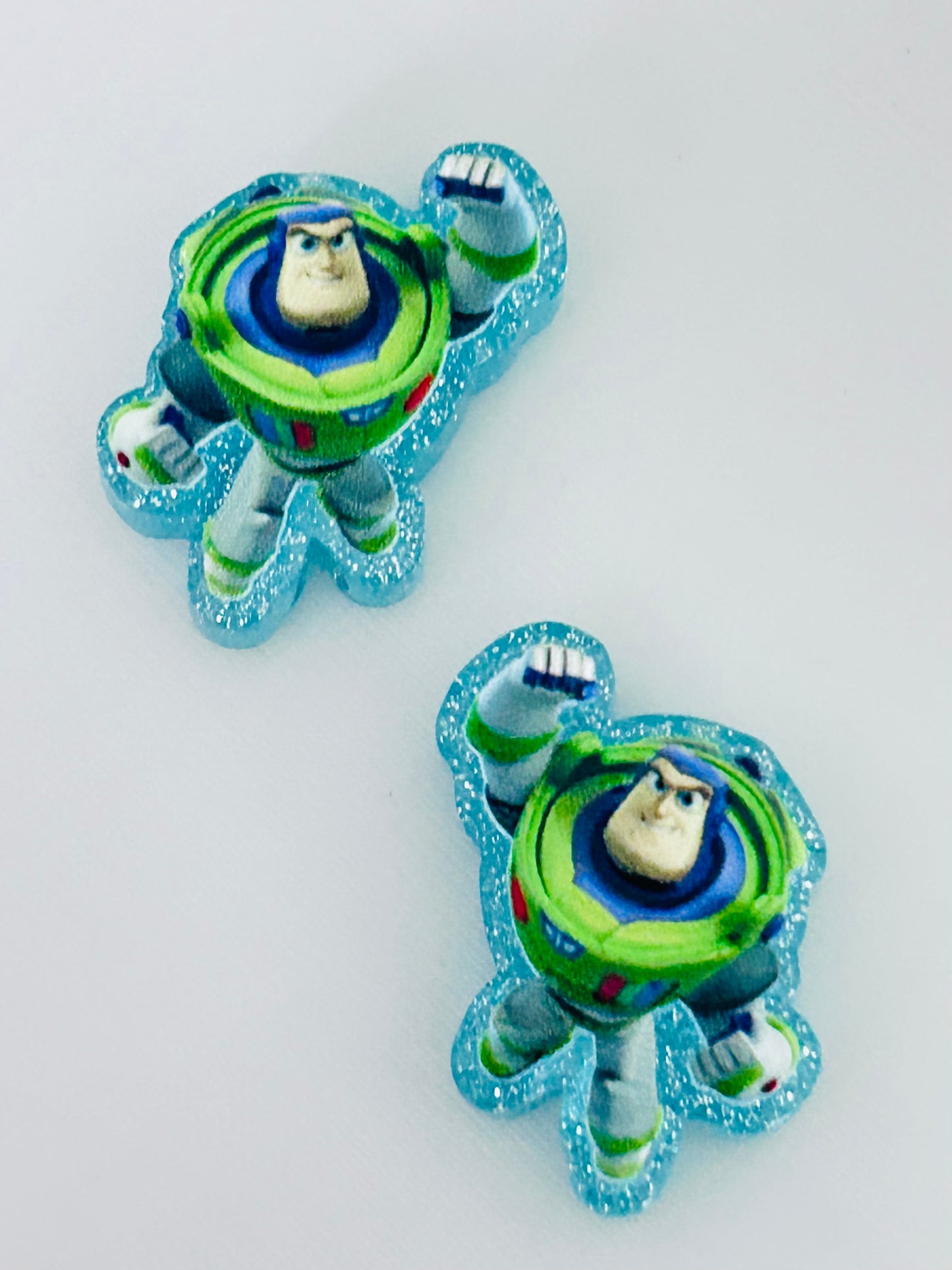 Buzz Acrylic Focal/Bead (5ct)