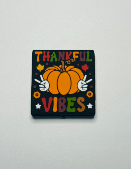 Thankful Vibes Focal