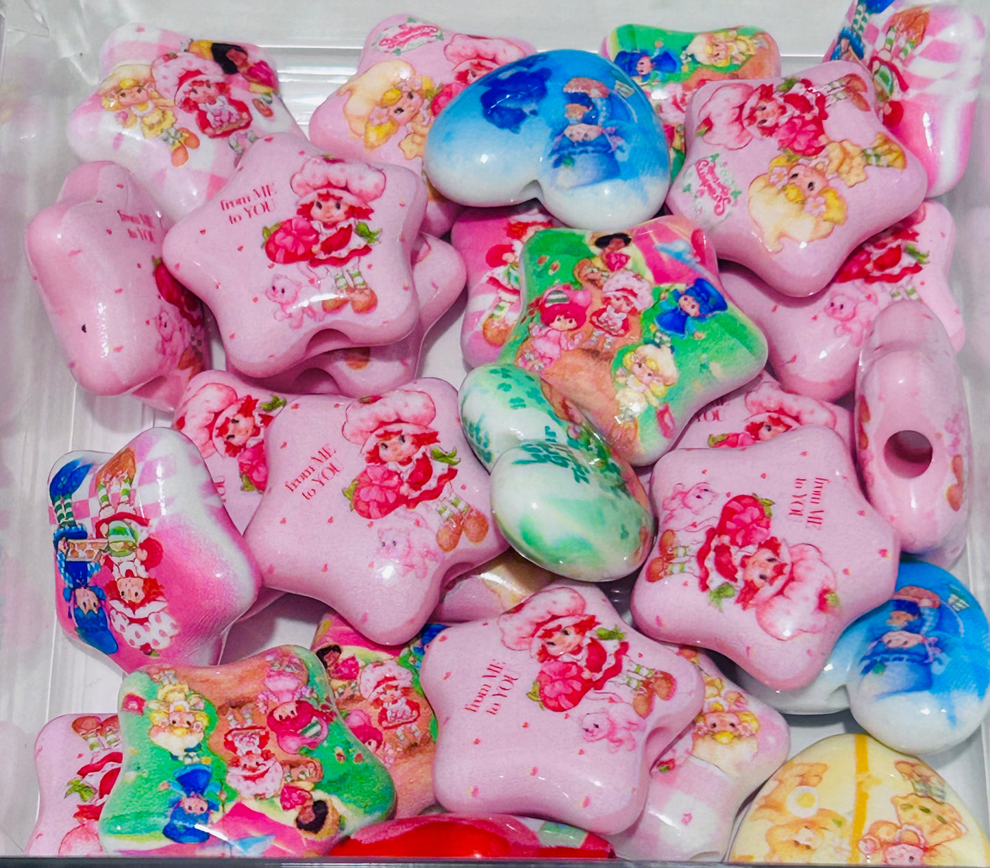 Strawberry Acrylic Star Bead Mix (9ct)