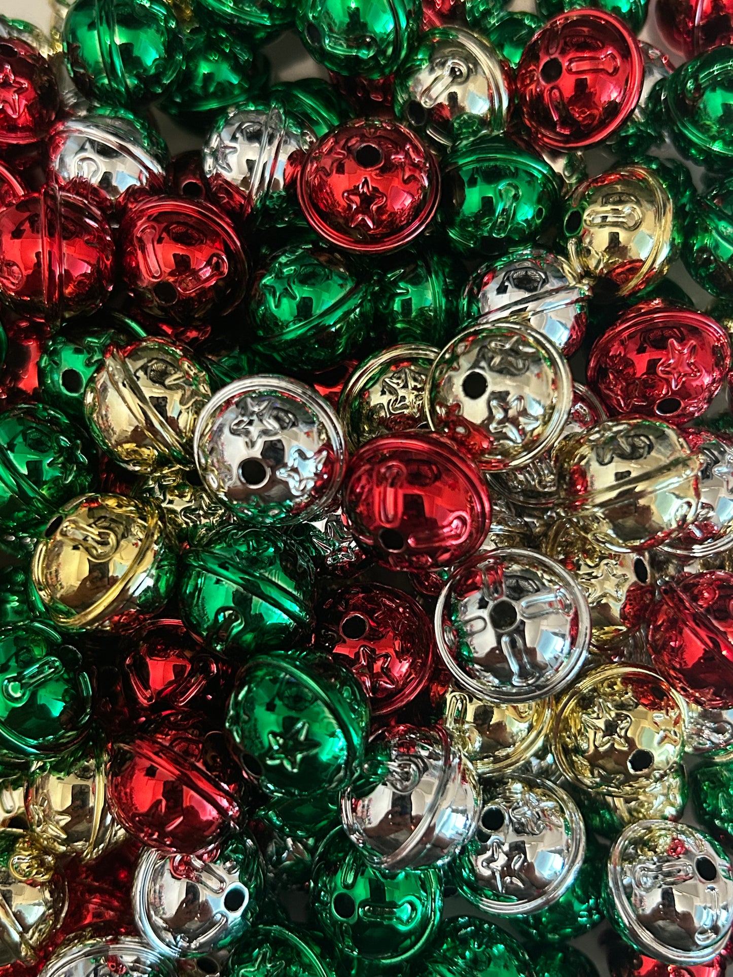 Christmas Bell Beads Mix (15ct)