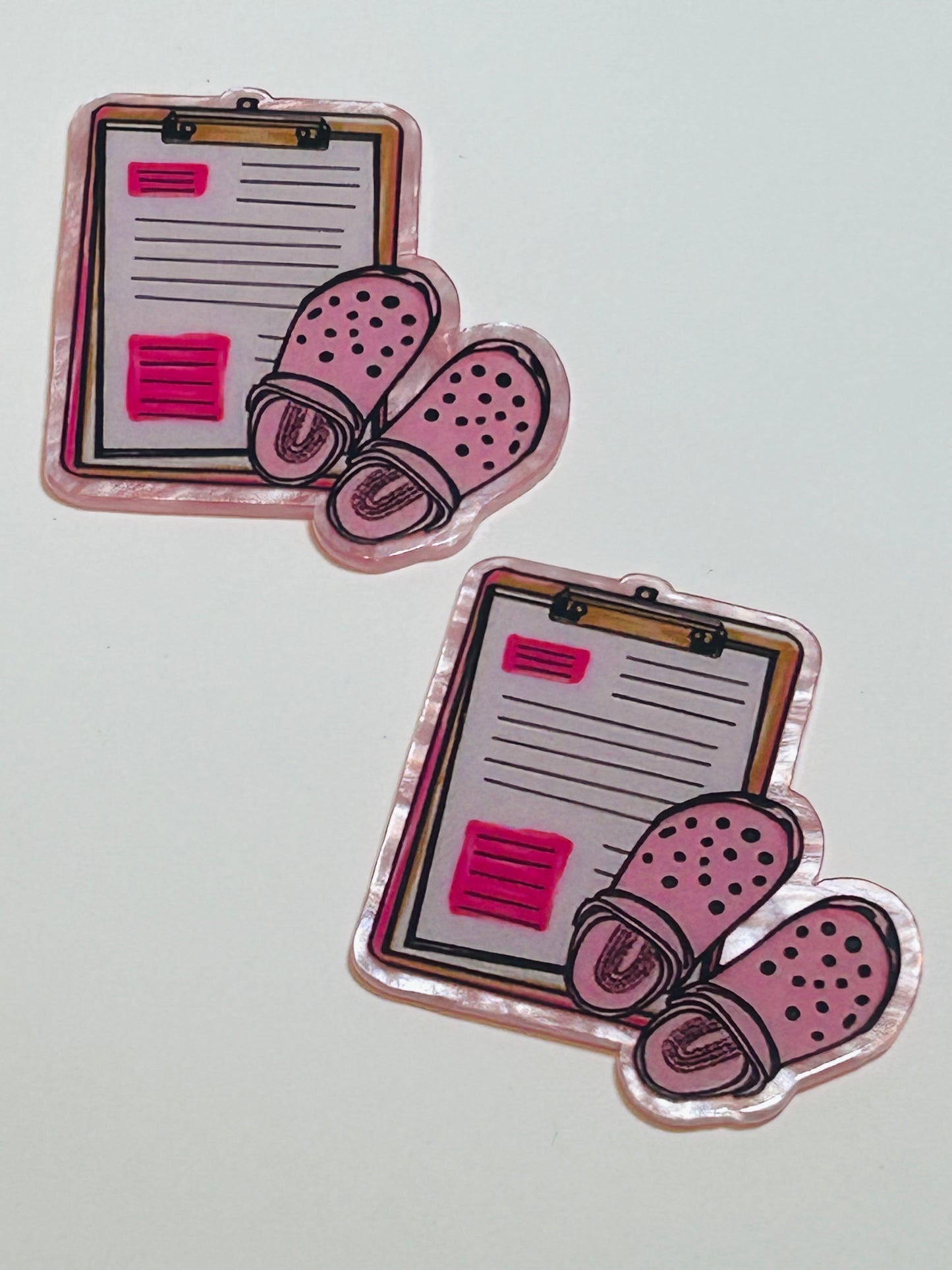 Croc & Clipboard Acrylic