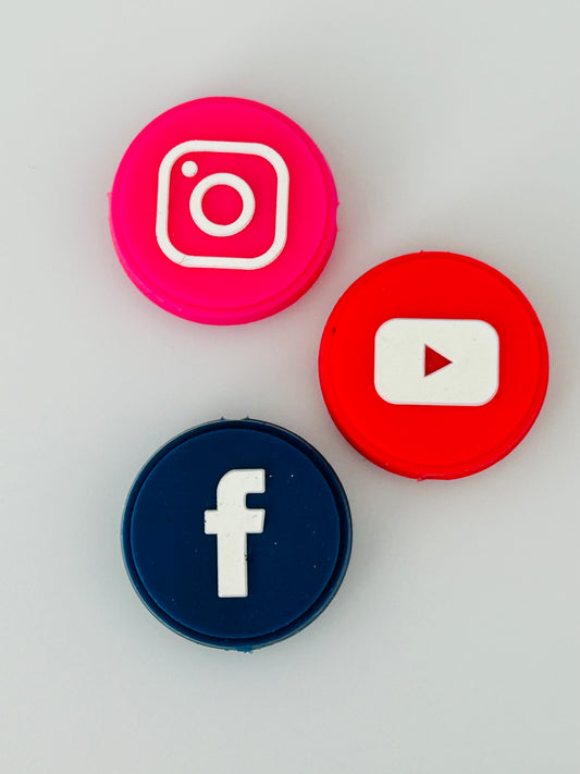 Social Media Logo Focal Set (3ct)