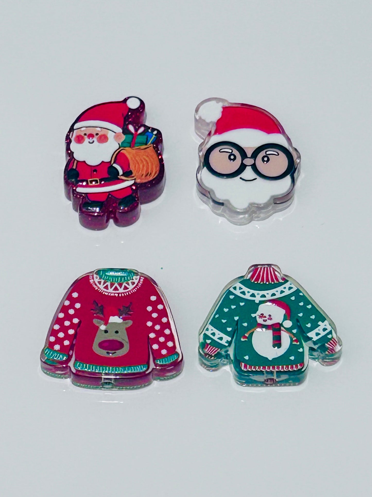 Christmas Acrylic Focal/Bead Set (4ct)