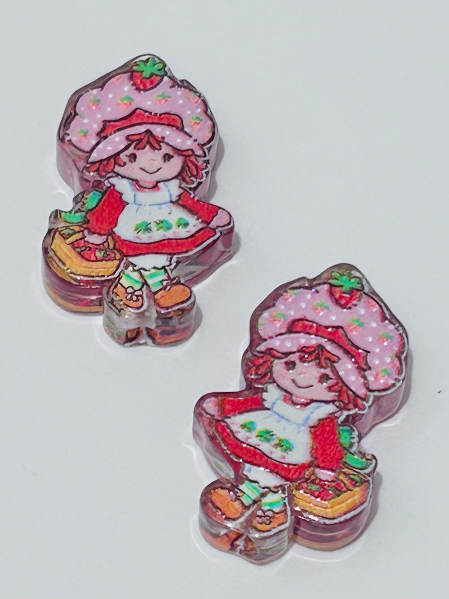 Strawberry Girl With Basket Acrylic Focal/Bead (5ct)