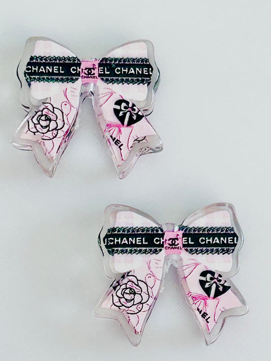 CC Bow Acrylic Focal/Bead (5ct)