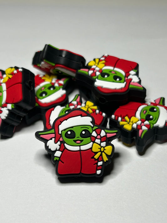 Santa Yoda Focal