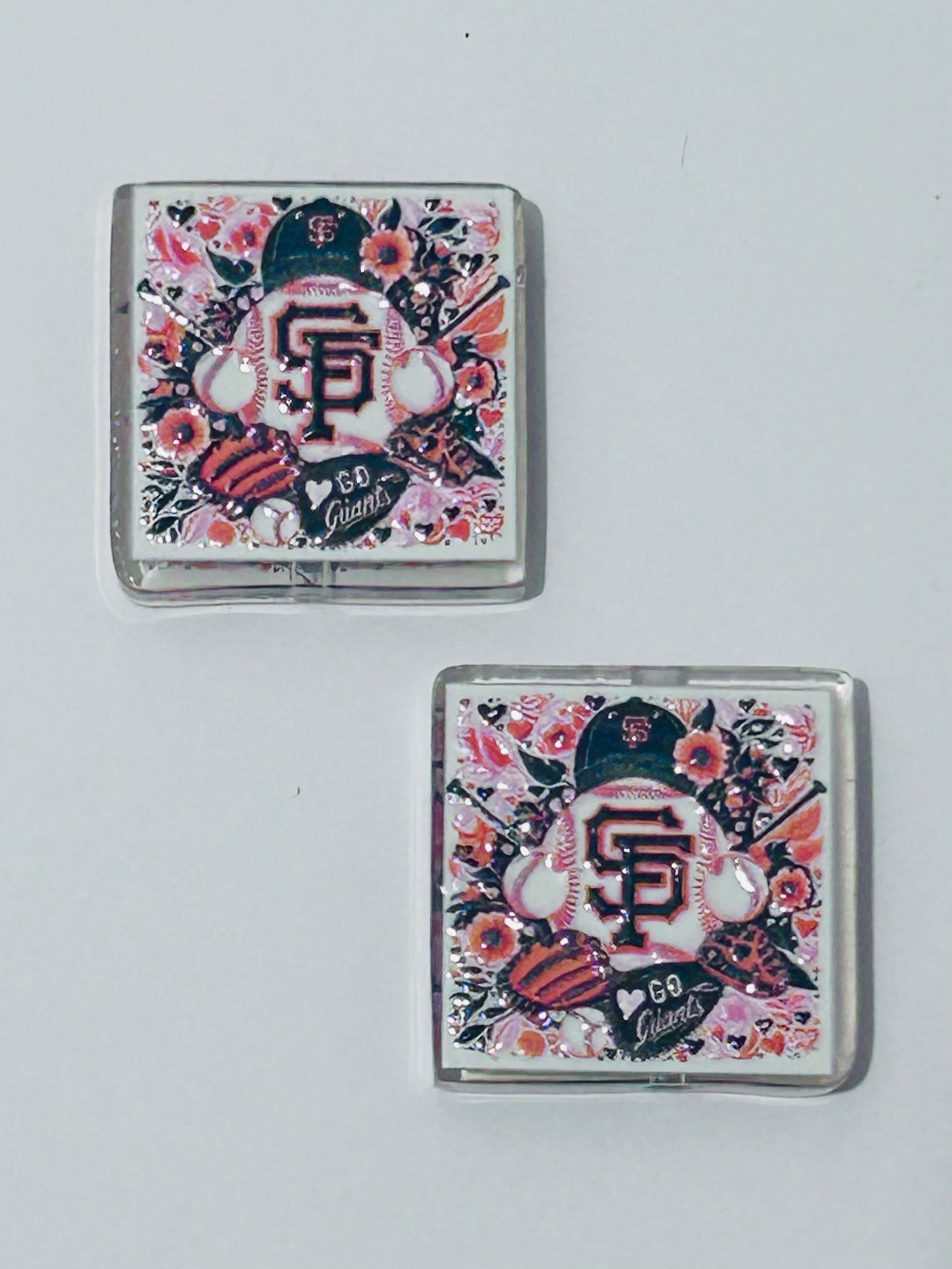 Giants Acrylic Focal/Bead (5ct)