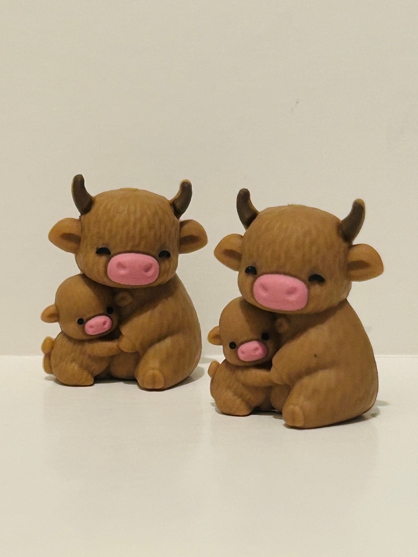 3D Mom & Baby Cow Focal