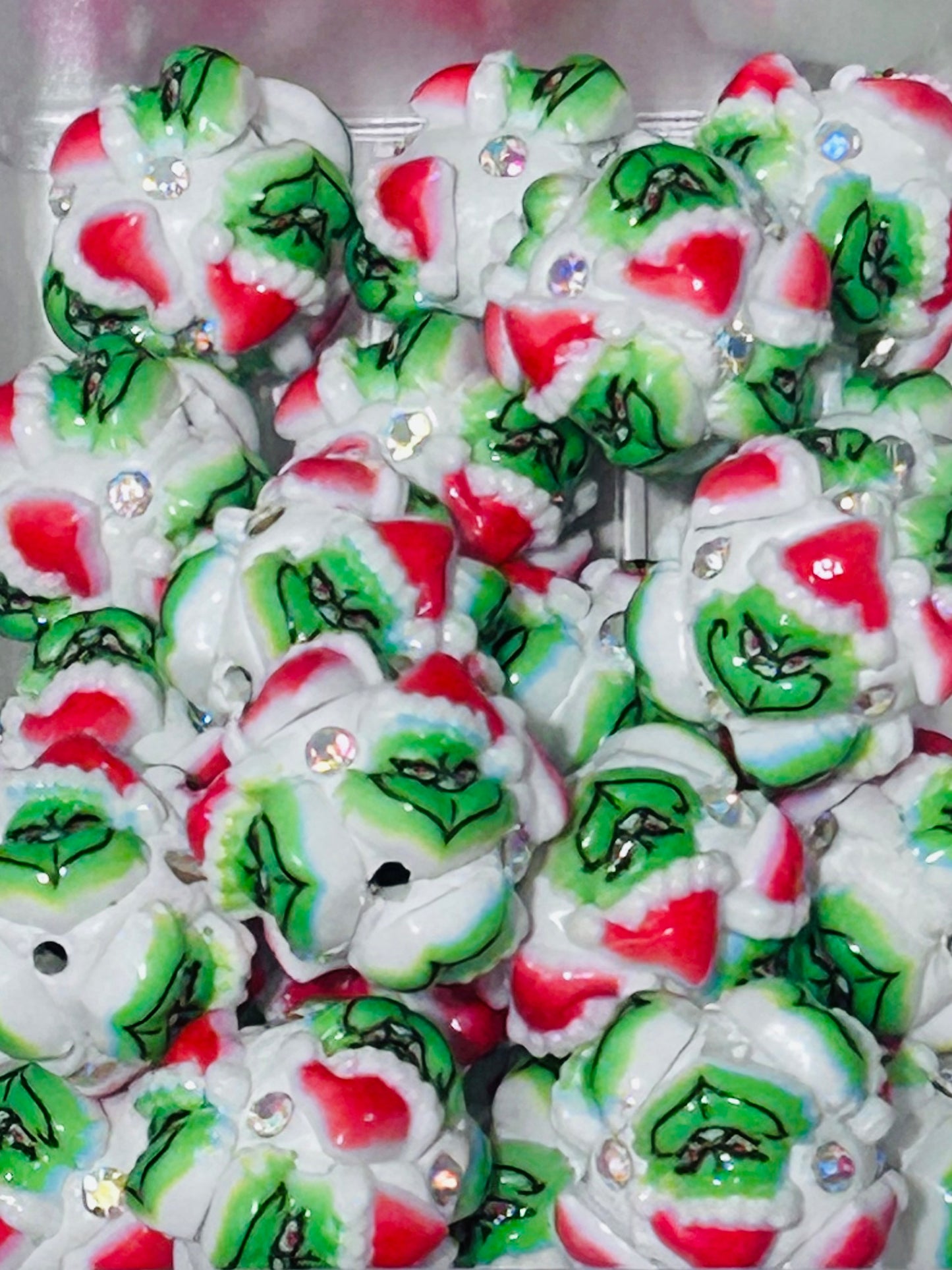 Grinch Head Hand Painted Beads (4ct)