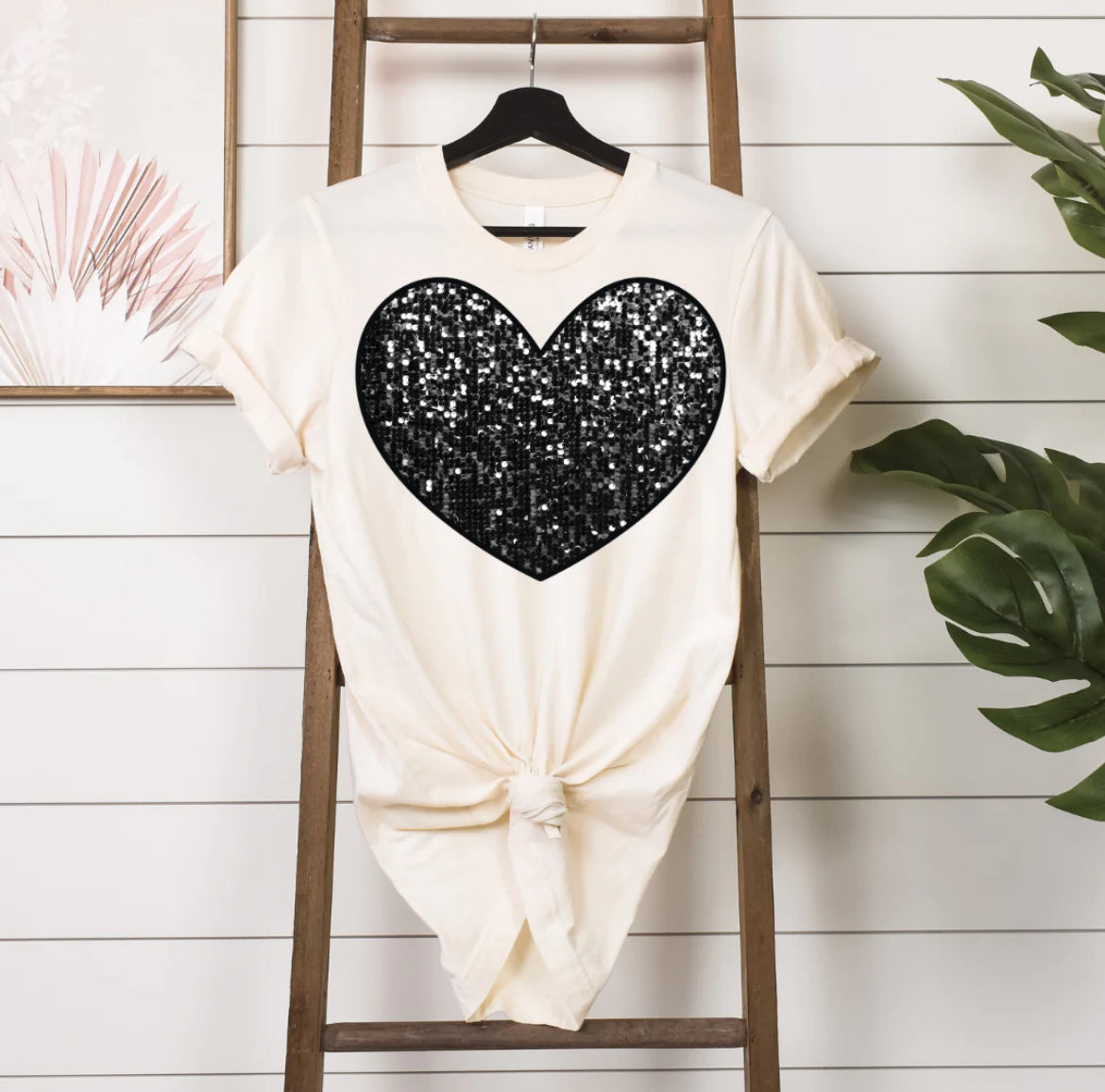 Black heart T-Shirt