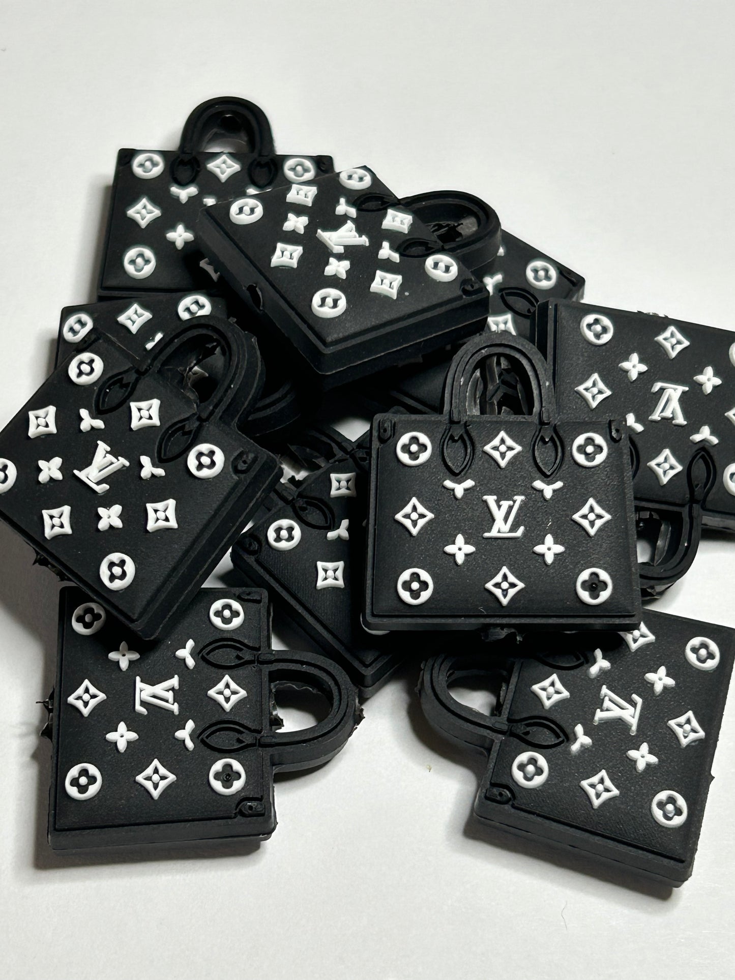 Fancy Purse Focal