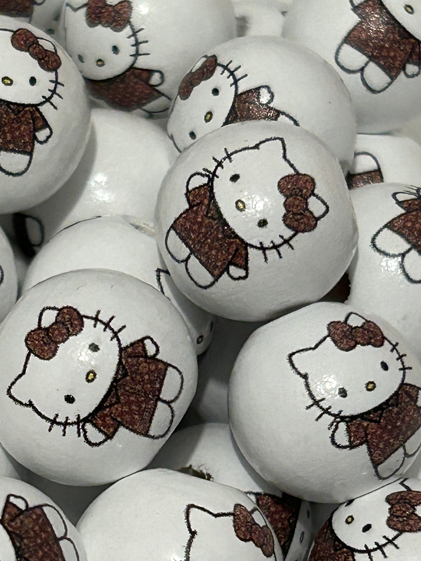 16mm LV Kitty bead (12ct)